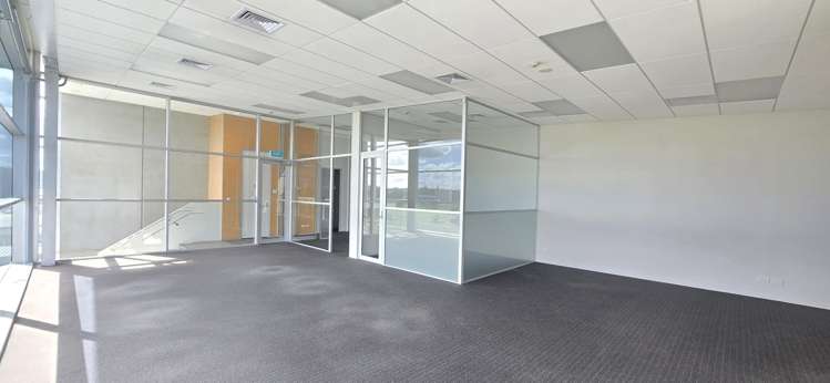 71 Barrys Point Road Takapuna_1