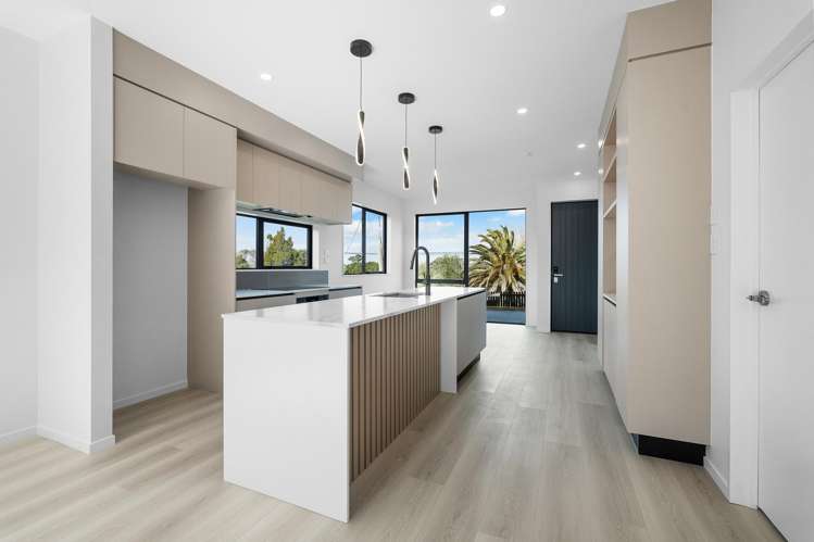 12B Rewi Street Torbay_10
