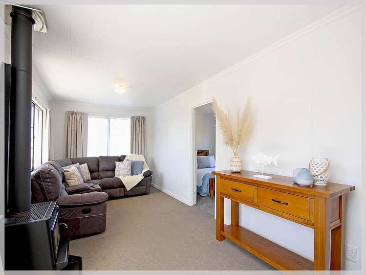 5 Linklater Avenue Foxton Beach_8