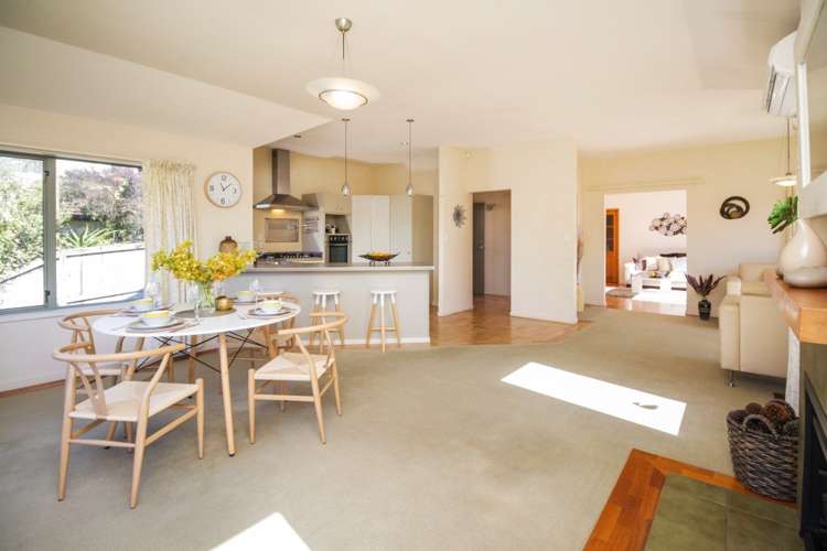 12 Vinograd Drive Te Atatu Peninsula_13