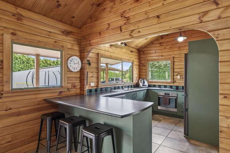 280 Corbett Road Paraite_9