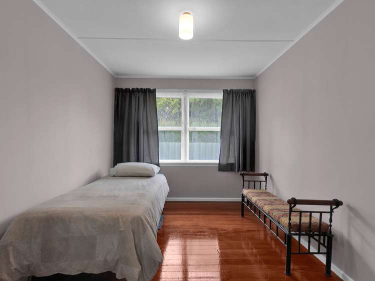 73 Clayton Road Mangakakahi_13