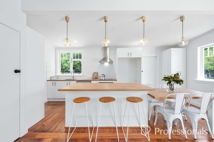 2/6 Pohutukawa Street Woburn_6
