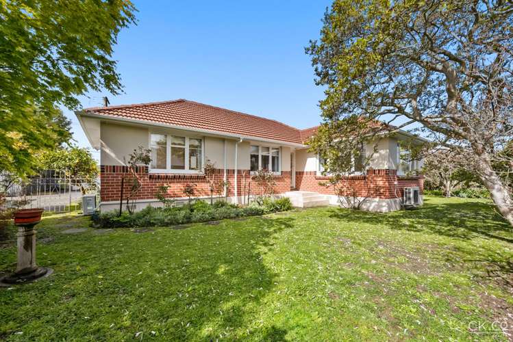 49B Shakespeare Avenue Trentham_16