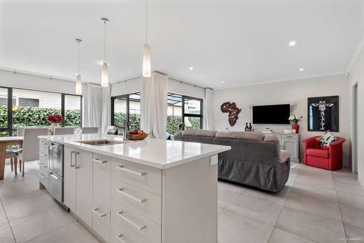 3 Andalusian Way Karaka_19