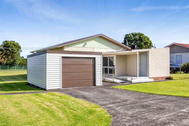 16 Layard Street Opunake_9