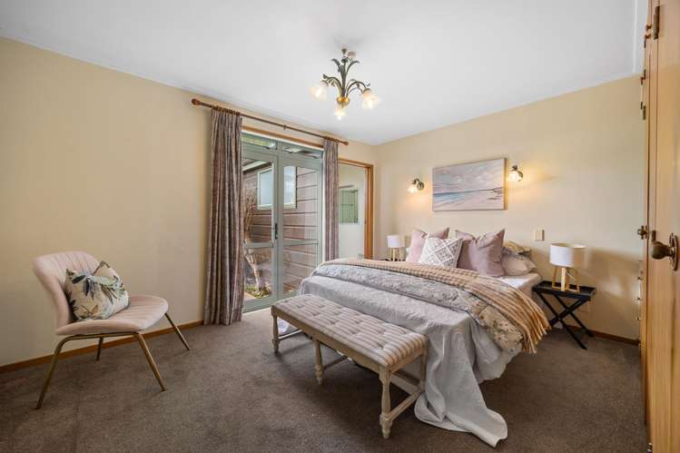 11 Cheriton Road Mellons Bay_22