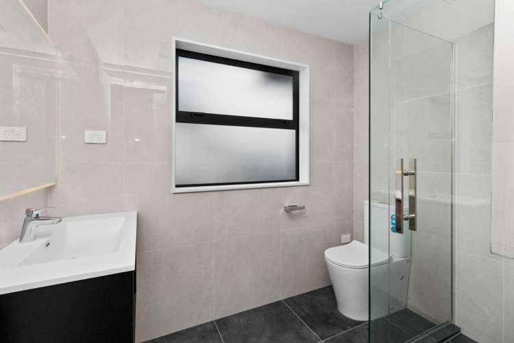 127 Gardner Avenue New Lynn_8