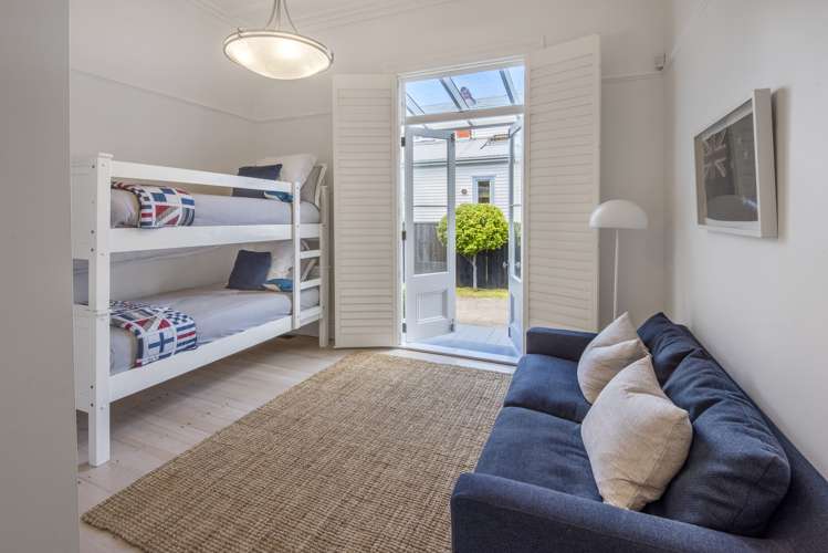 7 Summer Street Stanley Point_24