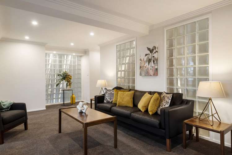 18 Martin Crescent Northcote_14