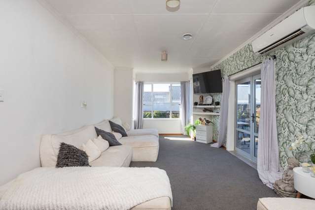 11 Smith Street Dannevirke_1