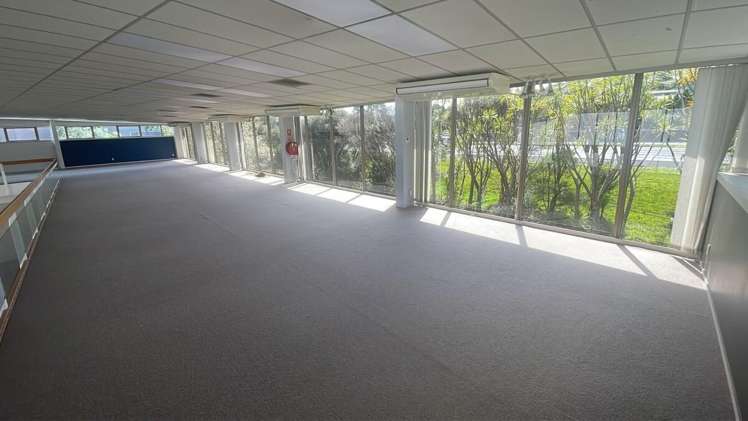 13A Link Drive Wairau Valley_8