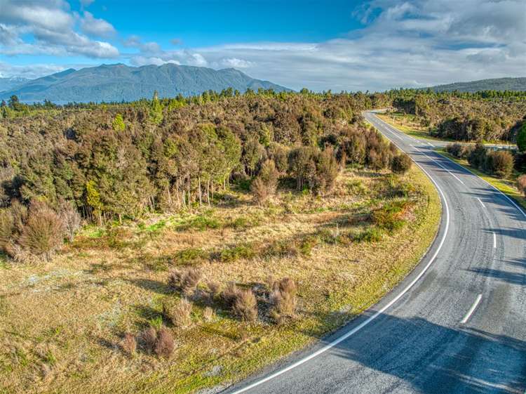 38 Beechwater Drive Moana / Lake Brunner_19