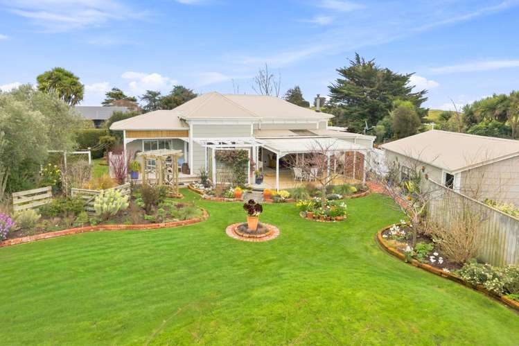8a Tirimoana Place Otamatea_26