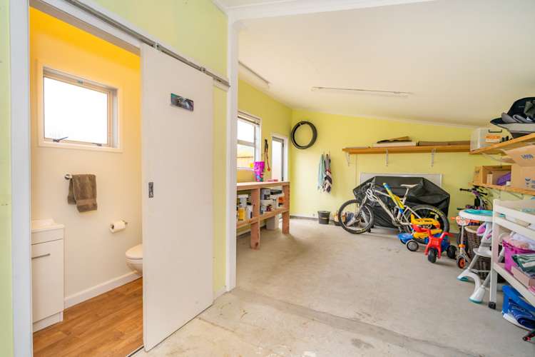 7 Riversdale Road Clouston Park_16