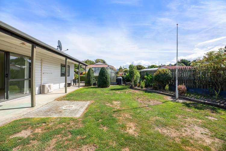 4 Walnut Lane Islington_11