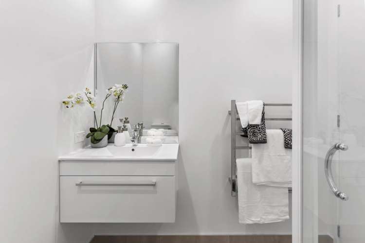 G5/17 Link Crescent Stanmore Bay_8