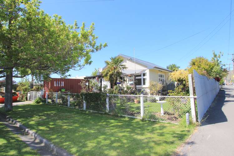 2 Lewis Street Redwoodtown_15