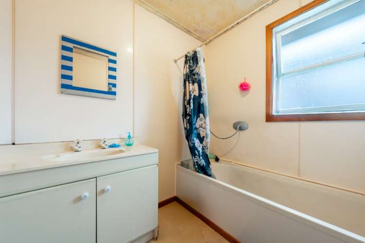 40 Te Kanawa Crescent Henderson_11