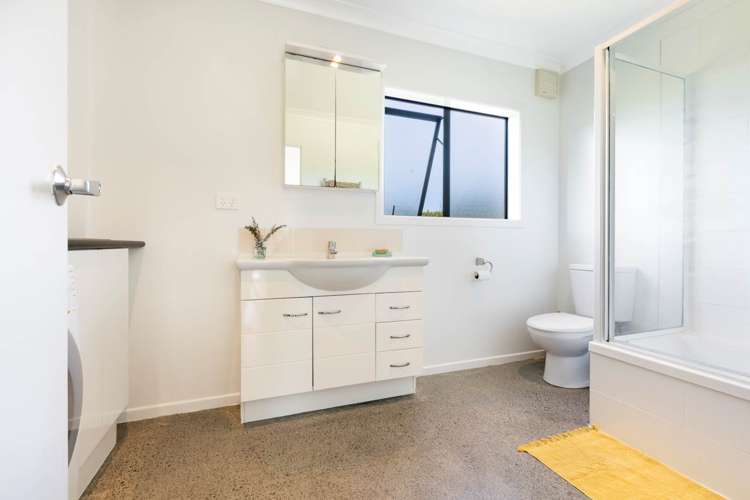 245a Muriwai Valley Road Muriwai_19