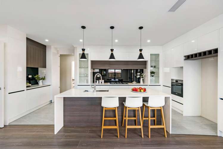 19 Meadowridge Drive Flat Bush_5