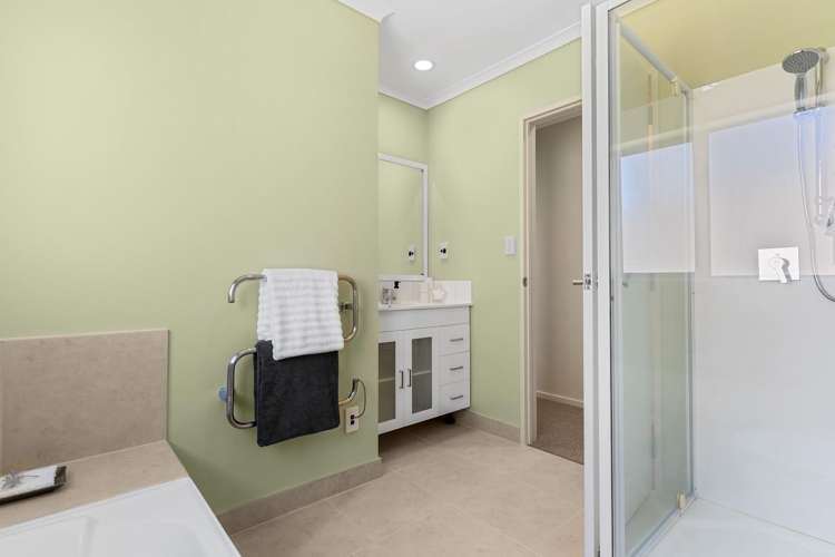 79 Kirikiri Drive Papakura_12