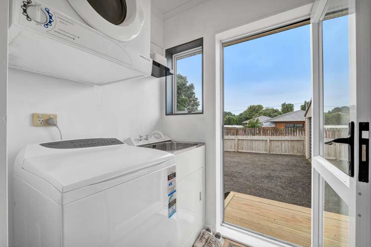 75 Tauhuri Street Manaia_22