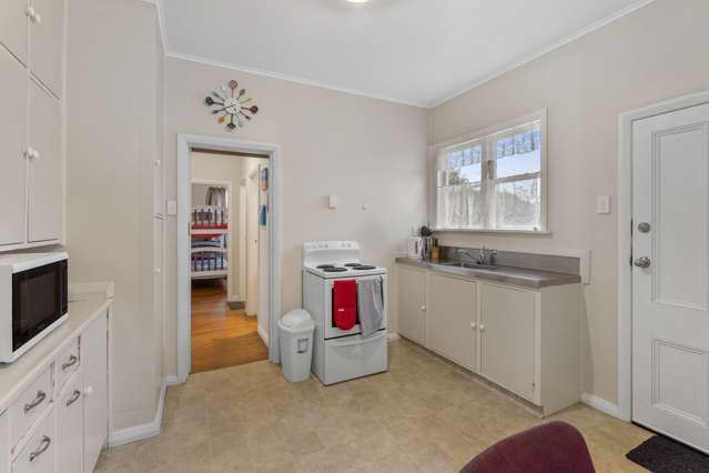 38 Marine Parade Otaki Beach_3