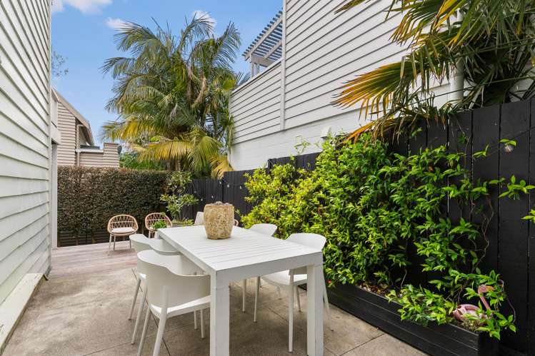 6 Tahuna Street Freemans Bay_18