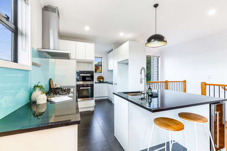 49 Matipo Road Te Atatu Peninsula_5