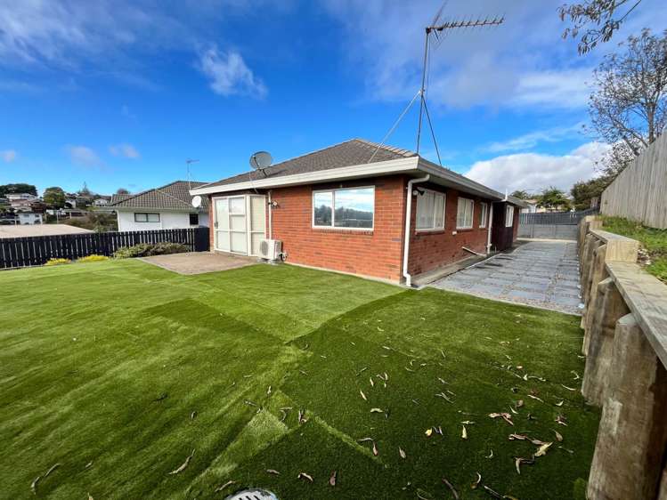 15 Milan Drive Glen Eden_18