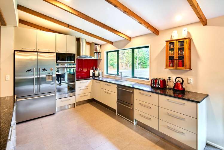 218 Flightys Road Judgeford_6