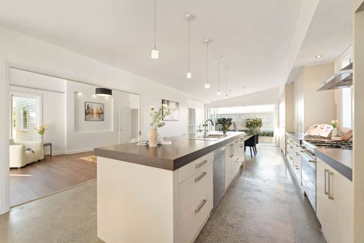 106 Titirangi Road New Lynn_23