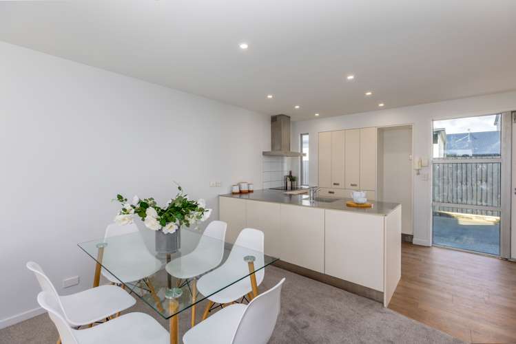 2/533 Madras Street Saint Albans_3