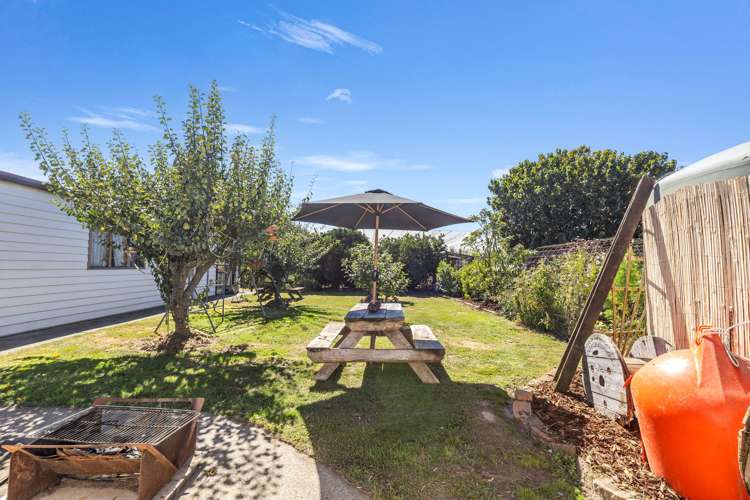 84 college street Motueka_24