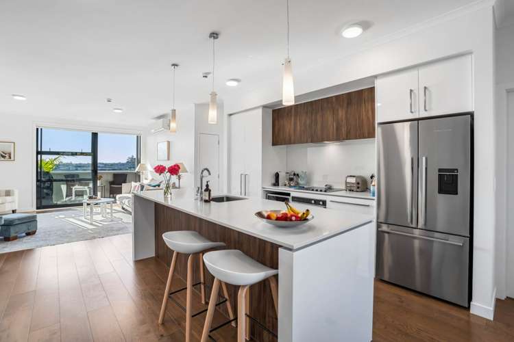 202/189 Barbarich Drive Stonefields_6