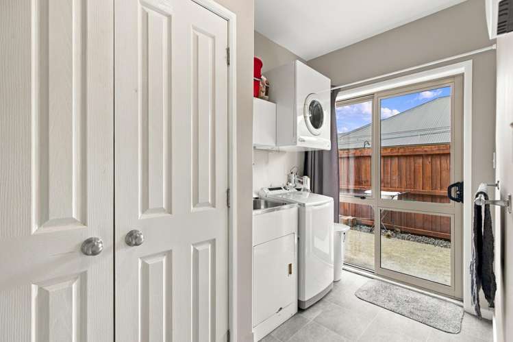 4 Montego Close Shirley_15