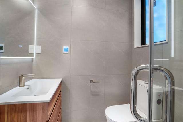 7C Hewlett Road Massey_4