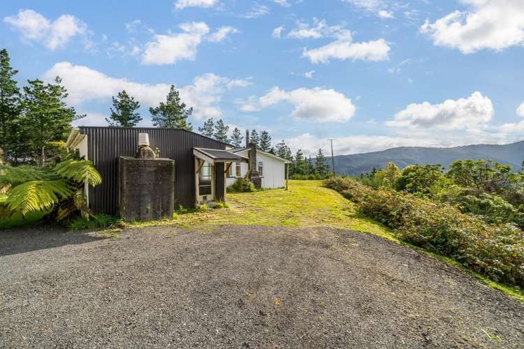 1220 State Highway 2 Kaitoke_4