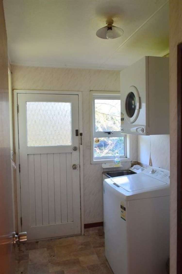 117 Golf Road Taumarunui_10