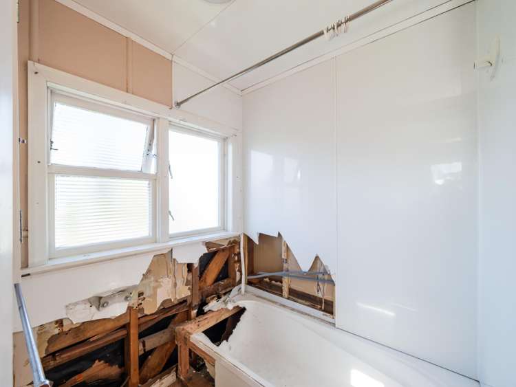 4 and 6 Opie Place Highbury_15