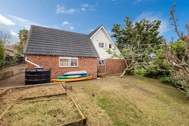 28 Geoffrey Road Torbay_4