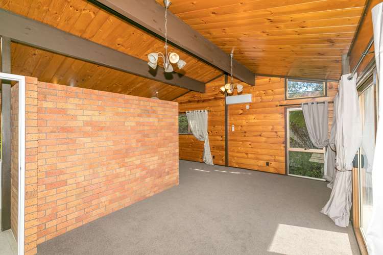 62 Acacia Crescent Glenview_12