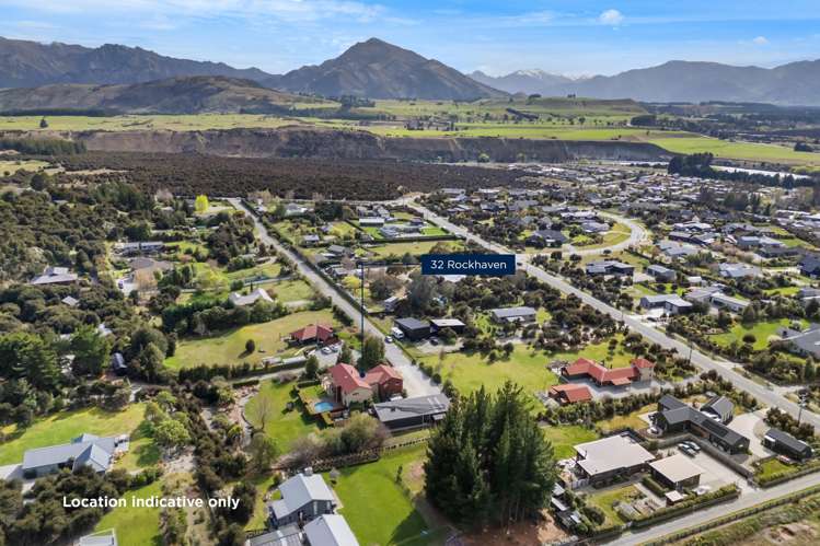32 Rockhaven Albert Town_27