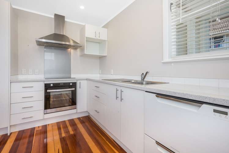 23 Turkington Street Tawa_8