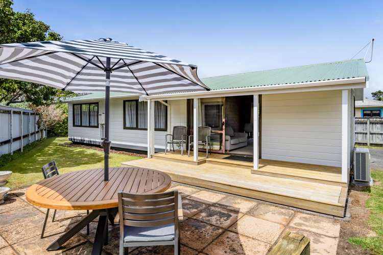 23 Rospeath Crescent Spotswood_21