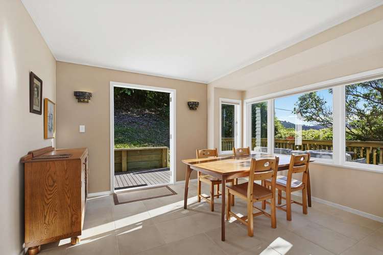 15 Wrights Hill Road Karori_3