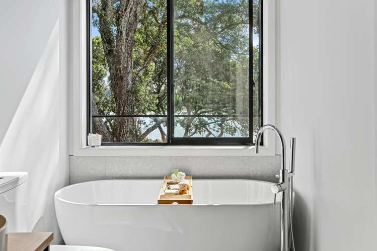 115 Waitangi Falls Road Glenbrook_17