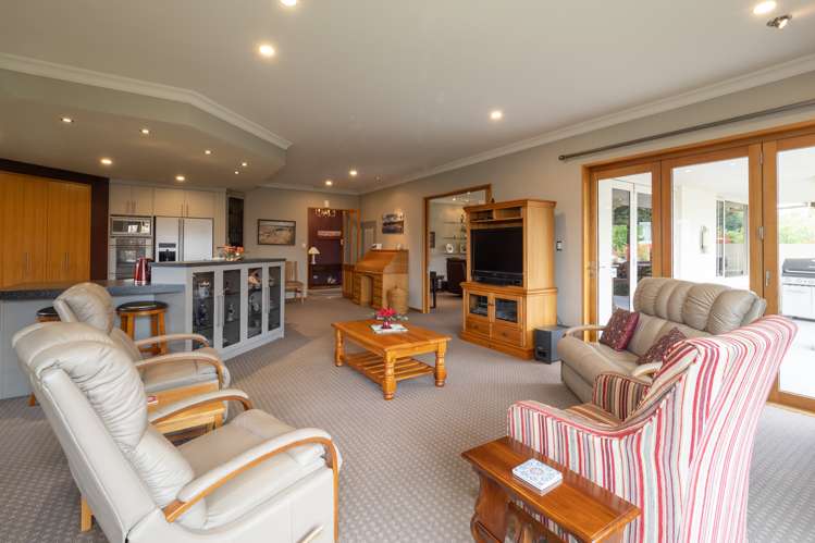 17 Country Place Allenton_7