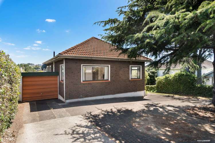 43 Onewa Road Northcote_3